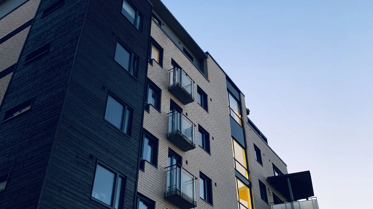 edificio de viviendas en una subasta de la Seguridad Social